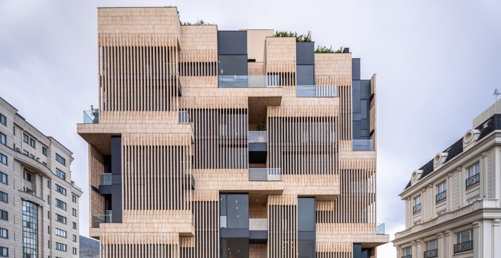 Irán: Edificio Lumen - Next Office