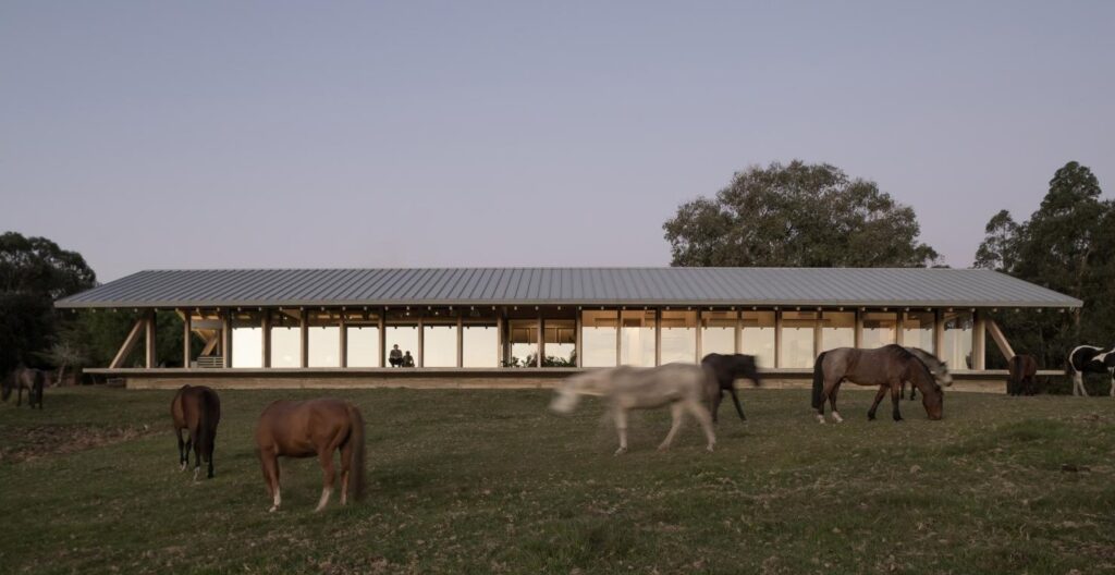Uruguay: Casa Caballete - Urzúa Soler Arquitectos