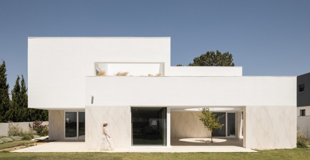 Portugal: Casa Verdizela - Estúdio AMATAM