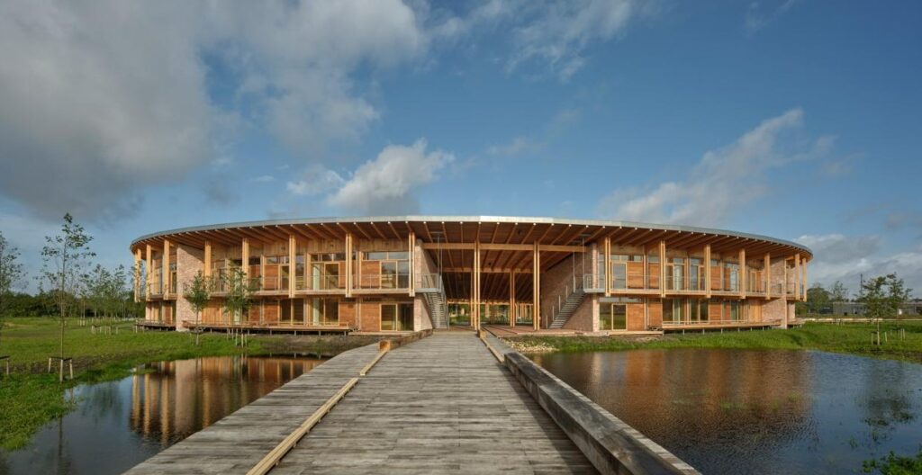 Dinamarca: Escuela de Artesanía en Herning - Dorte Mandrup