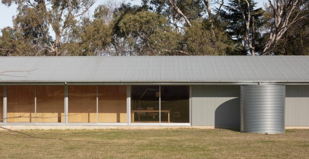 Australia: Casa Mount Macedon - Ben Lance Architects