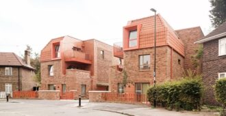 Inglaterra: Farmstead Road - Metropolitan Workshop