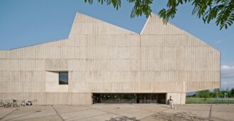 España: Polideportivo Municipal de Altza, San Sebastián - Tabuenca & Leache