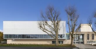 Francia: Centro deportivo multiusos SPOT en Thionville - Dominique Coulon & associés