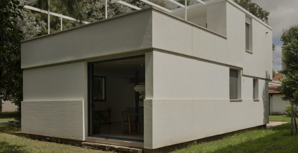 Argentina: Casa en Las Brisas - Rosendo Gagliano + Carlos Jurado