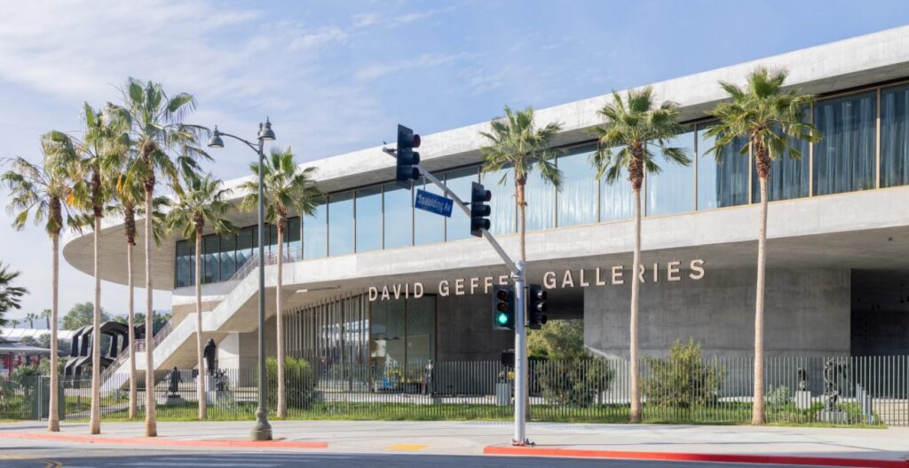 Estados Unidos: Los Angeles County Museum of Art (LACMA), David Geffen Galleries - Peter Zumthor + SOM