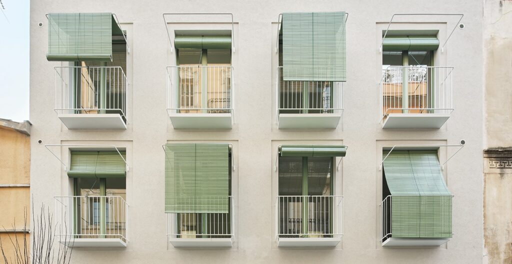 España: Bloque de viviendas en Gràcia - Calderón-Folch Studio