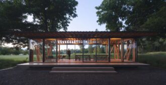 Argentina: Pabellón Los Troncos - Galetto Estudio