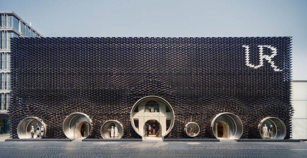China: Tienda Insignia Urban Revivo - MVRDV